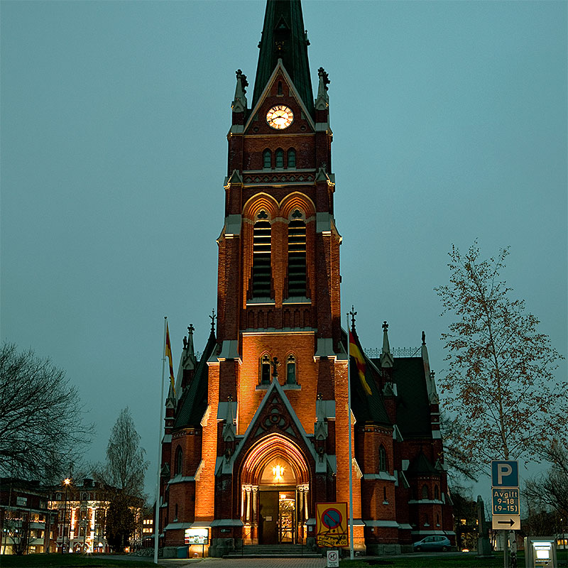 Luleå Domkyrka ljussätts på prov