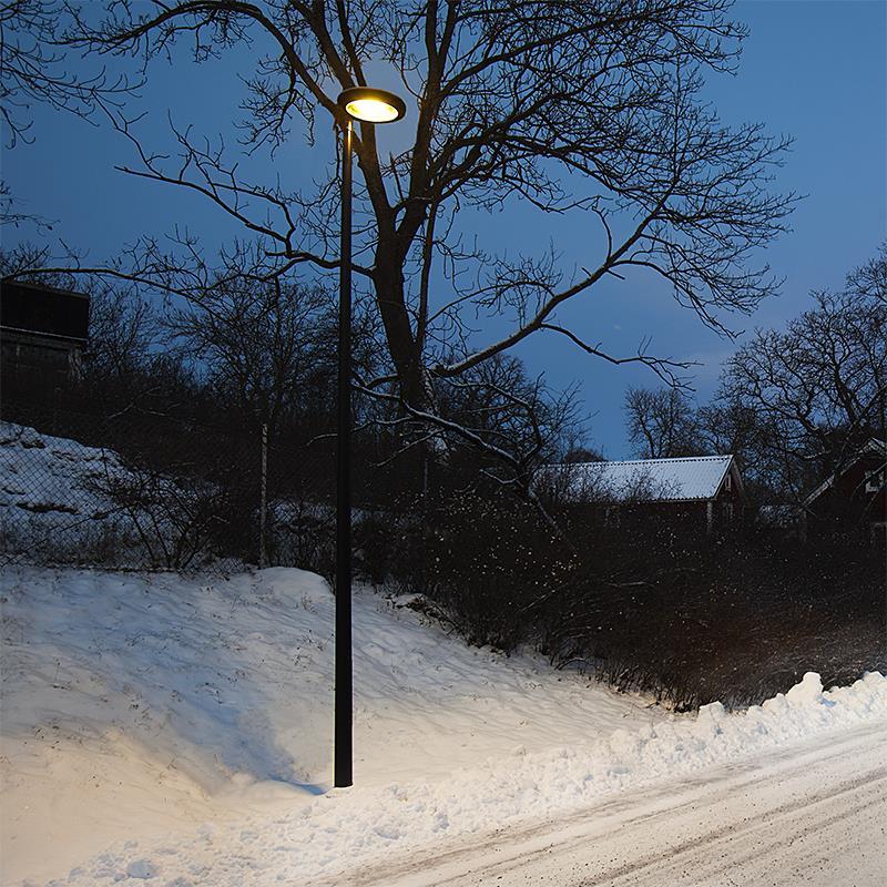 Ny stolpbelysning på Karlbergs slottsväg