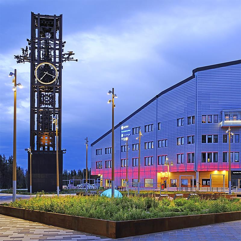 Kiruna - nytt torg med nya trästolpar